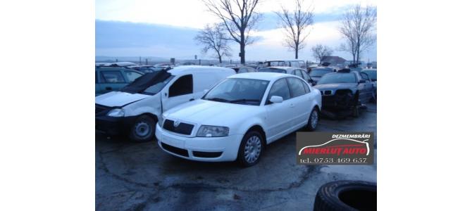 dezmembram SKODA SUPERB 2006 1,9 TDI AVF  MIERLUT AUTO