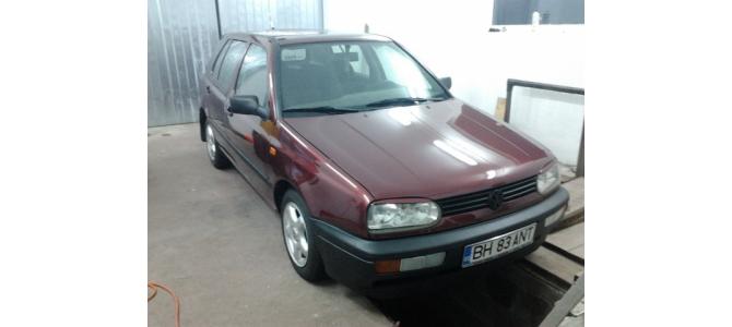 Vand VW Golf 3 2600 euro neg.