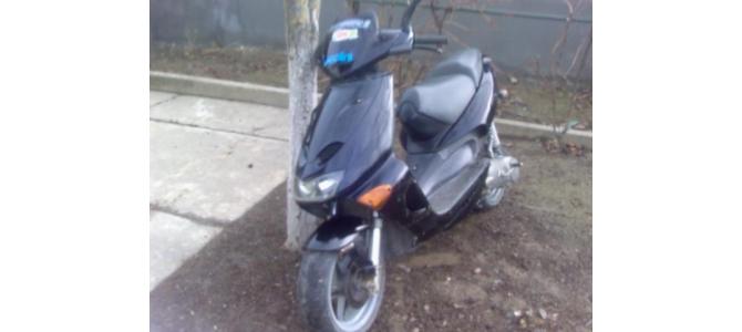 Vand Aprilia Sr 125 in 2 T