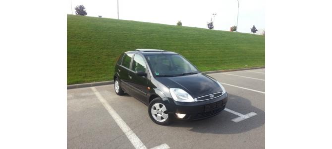 FORD FIESTA GHIA 2002 1.4i 91200 KM